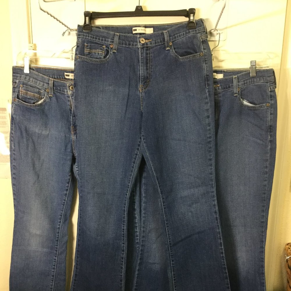 3 Levi's 515 Boot Cut Denim Jeans 10 M tag Womens Actual Measurement Description